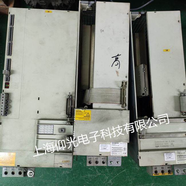 �ŷ�������ά��