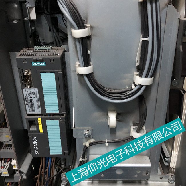 �����ӱ�Ƶ������ѹ��Ƿ��ѹ����ά��