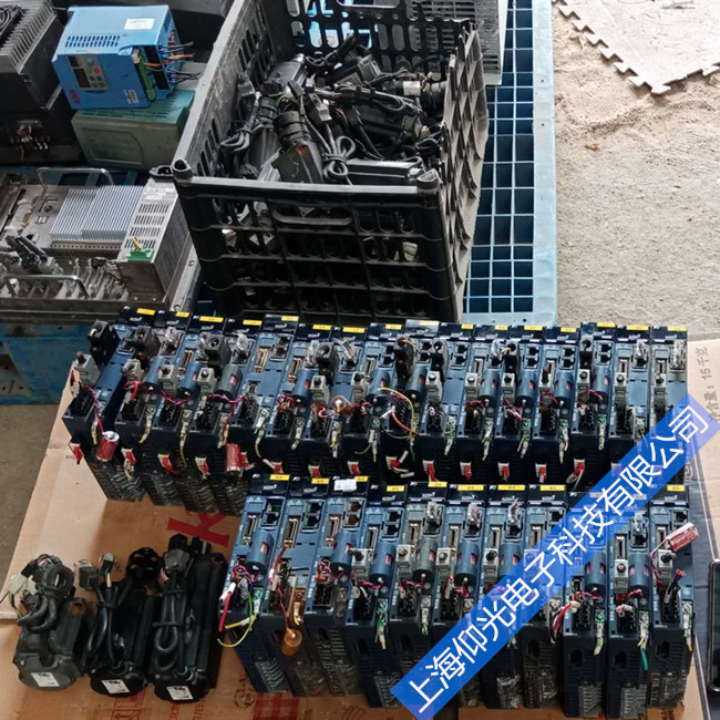 ��Ұ���س���ά�� ��ʿ�����ŷ�������ά�ޱ���5000MS5 