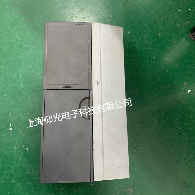 ѹ��������˹��Ƶ��ά��VLT2800 VLT5000�ӵع���ά��