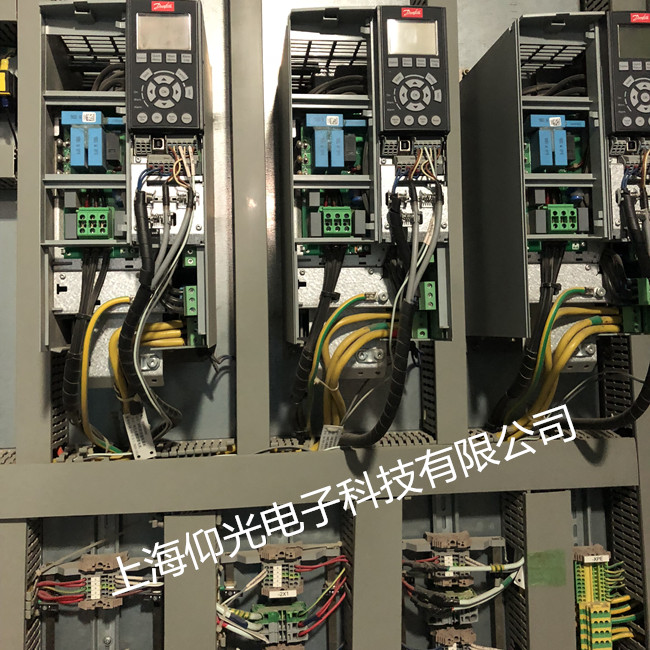 ����˹��Ƶ��ά�� VLT2800 Danfoss��ERR8Ƿѹά�� IGBTģ�黵����