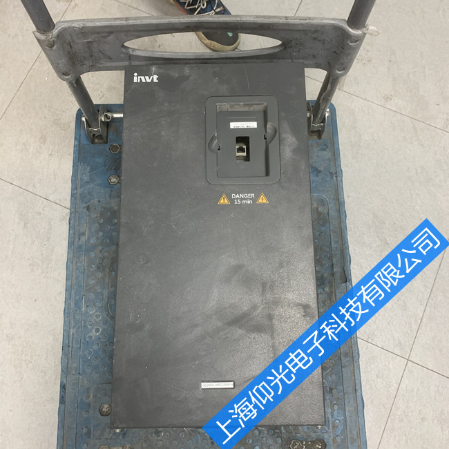 Ӣ���ڱ�Ƶ��ά�޳������ϼ�ԭ��