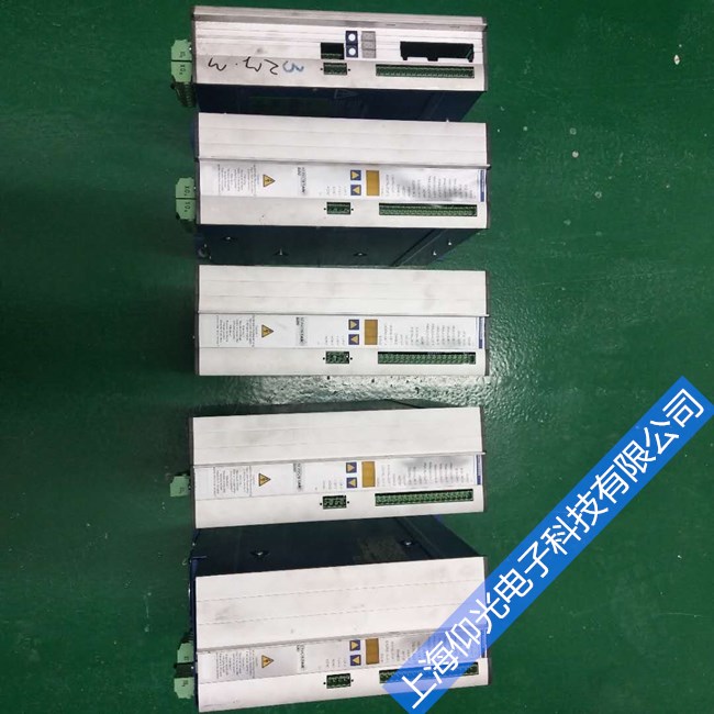 �ŷ�������ά��