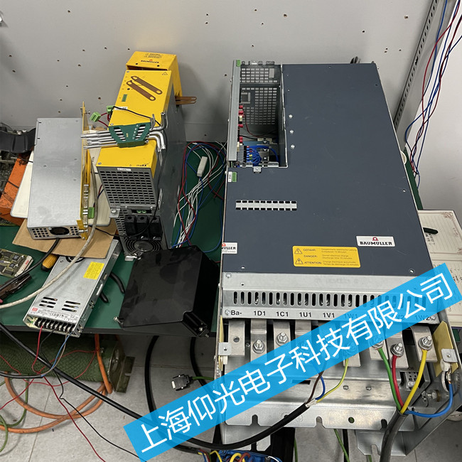 �ŷ�������ά��