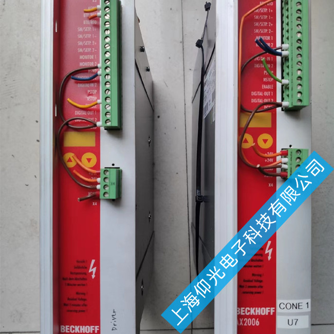 �ŷ�������ά��