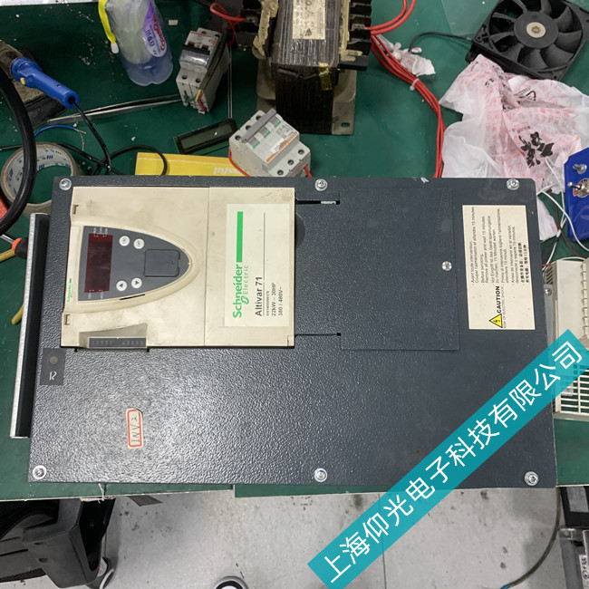 ʩ�͵±�Ƶ��ά�޹��ϴ��뼰��������