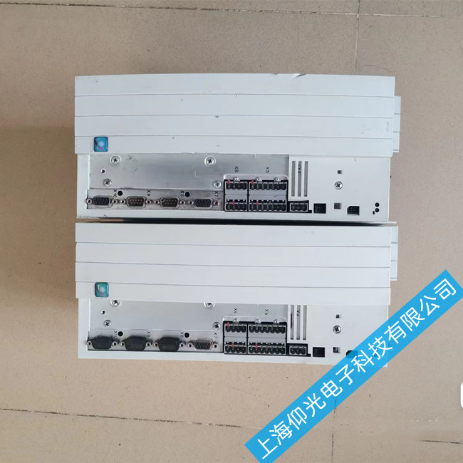 �ŷ�������ά��