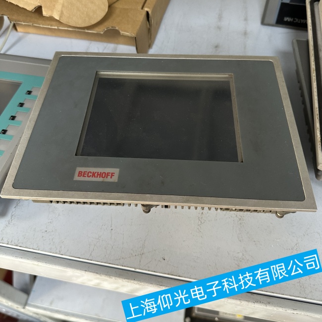 ���ػ�ά��